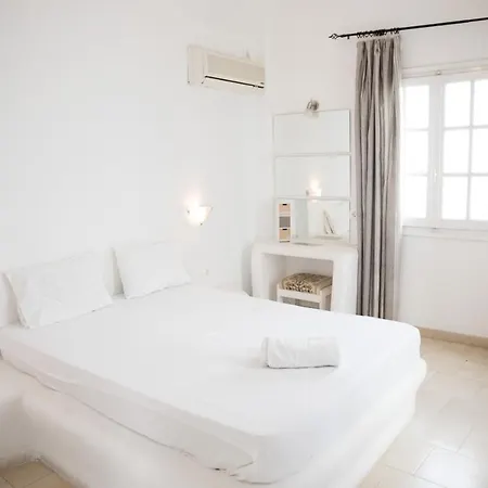 Garden Apartment *